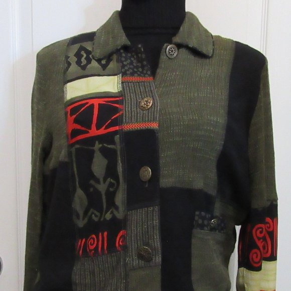 Top Blazer goes over  top a underneath top - Picture 5 of 8